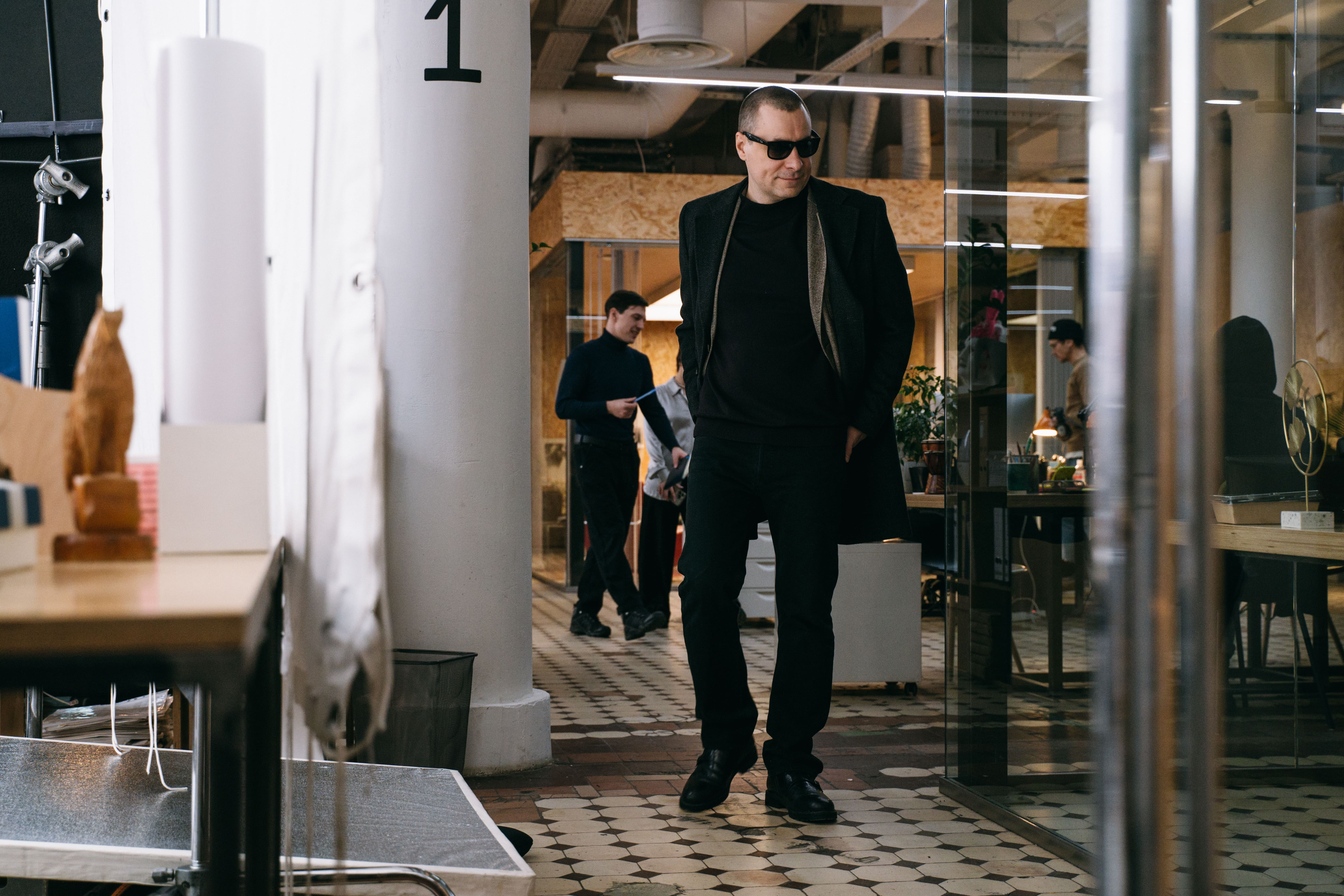 Уже в Сети: вышла премьера сериала «Первый номер» со звездным актерским составом