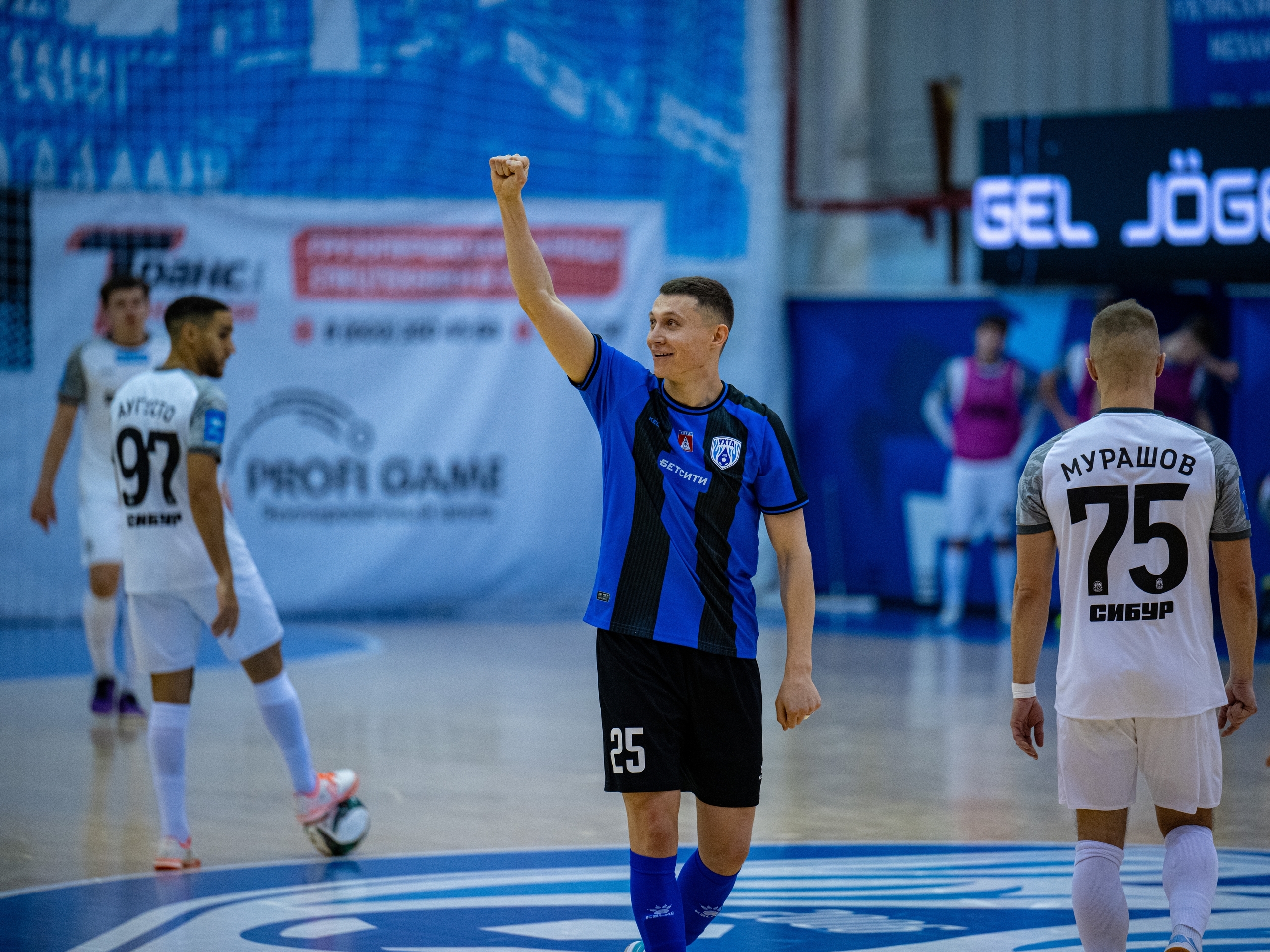 Повтор финала «Газпром-Югра» – «Ухта», «Синара» примет КПРФ, дерби «Норникеля»: смотрим 18-й тур футзальной суперлиги на каналах «Мяч», «ТВ Спорт» и «Триколор Спорт»