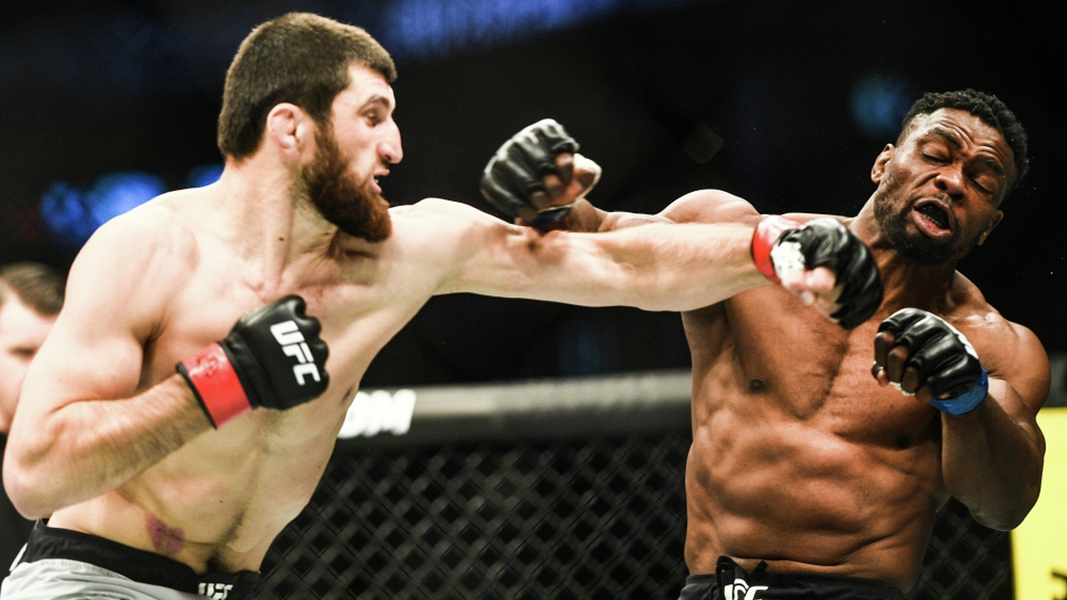 Внушительные дядьки в Норфолке: не пропустите турнир UFC Fight Night 169 на «UFC ТВ»