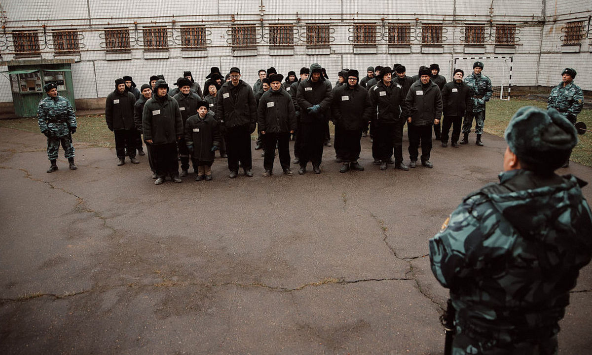 Кологривый в тюрьме? В Сети 1 июля выходит комедийный сериал «Театральная зона»