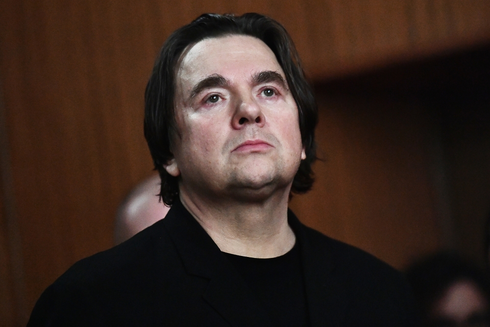 Первая кнопка: смотрите документальный фильм «Первый канал. От Москвы до окраин»