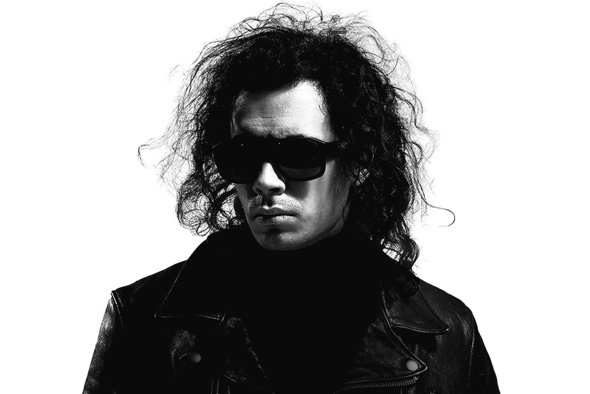 Творческая уникальность: Коста Лакоста даст большой осенний концерт в Санкт-Петербурге