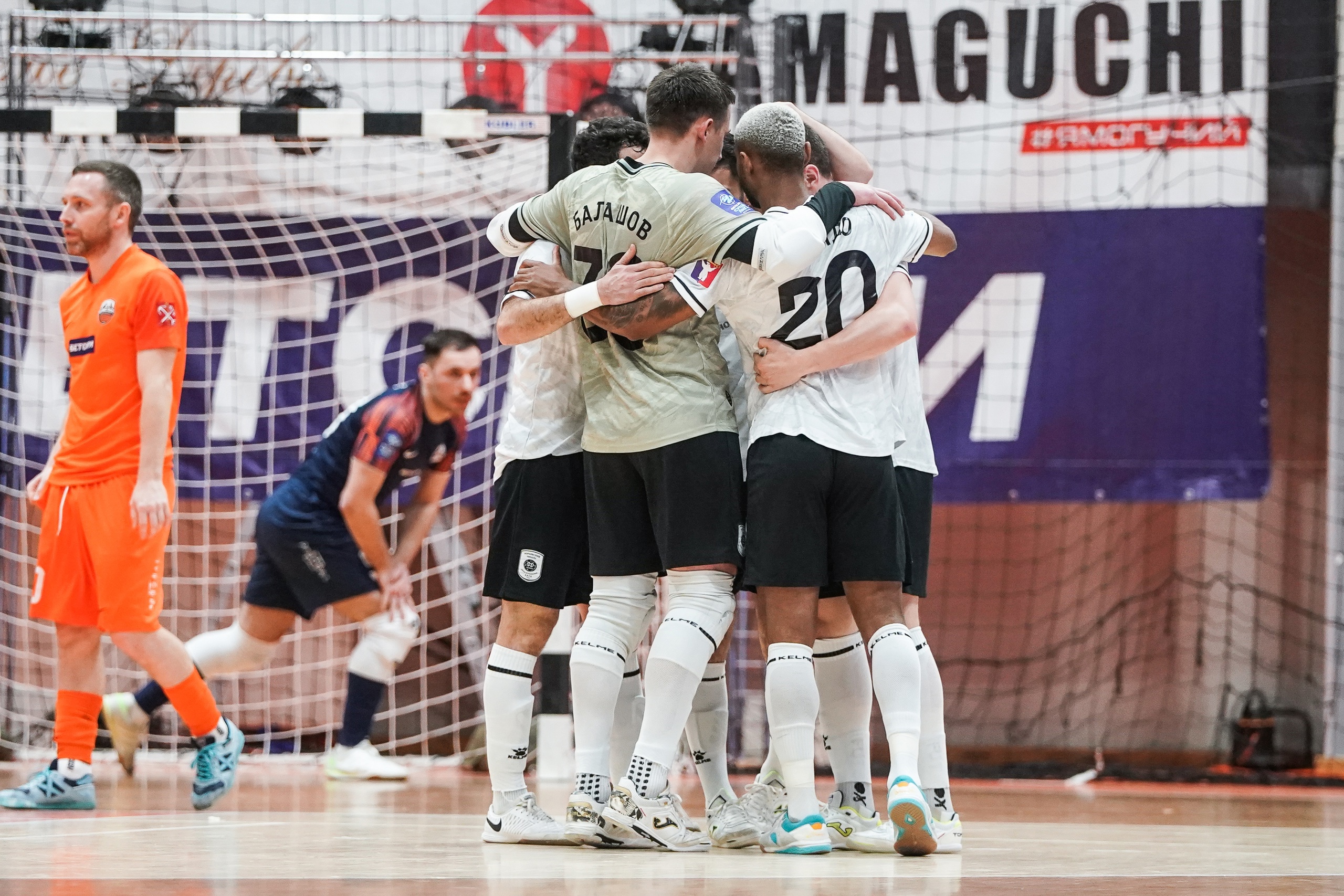 «Норникель» принимает «Газпром-Югру», КПРФ в Ухте, яркий бой «ЛКС – Новая Генерация»: ждем 16-й тур футзальной суперлиги на каналах «Мяч» и «ТВ Спорт»