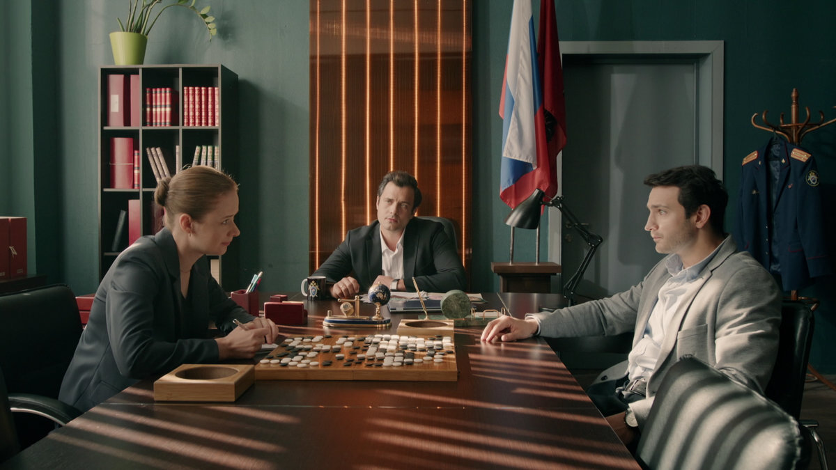 «Мастер игры в го» и «Жребий брошен»: на ТВЦ – премьера новых серий детектива «Черные начинают – белые выигрывают»