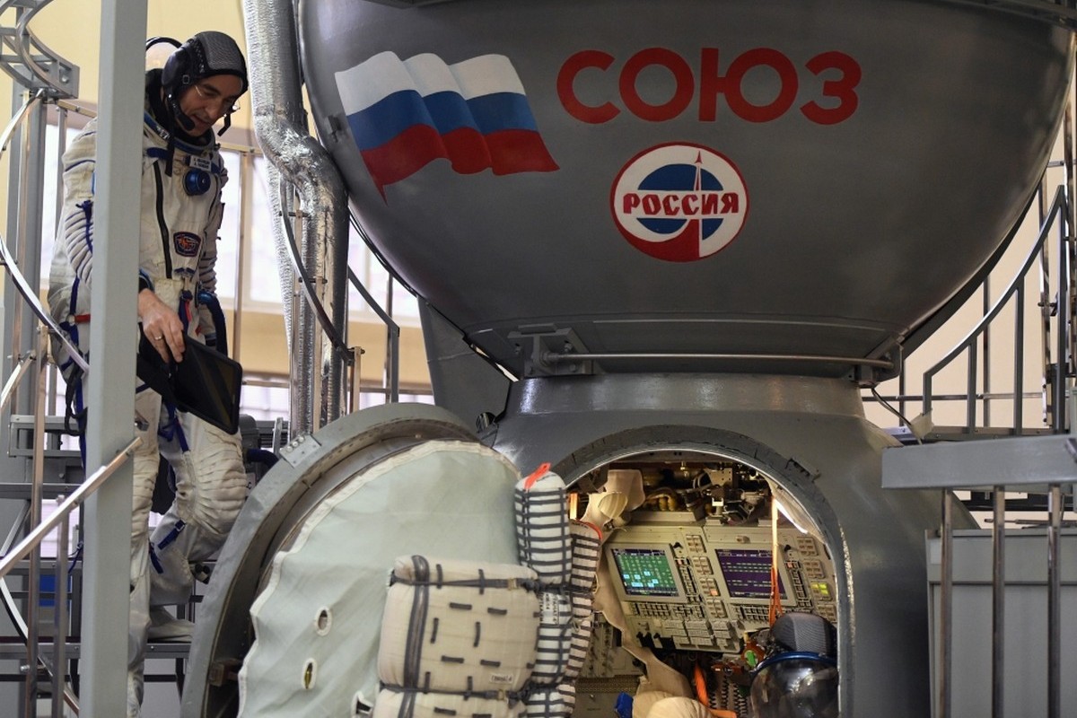 Российское кино: впервые в истории фильм будут снимать прямо в космосе