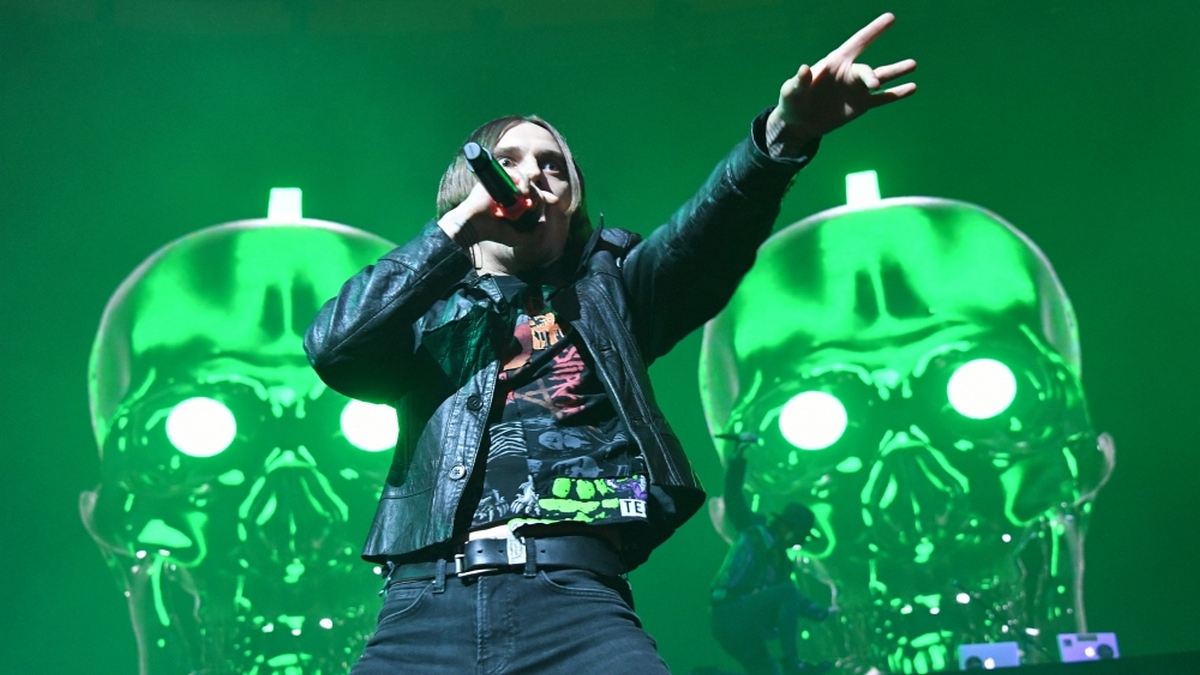 Рашен дик из вери биг: есть ли у Little Big шансы победить на Евровидении?