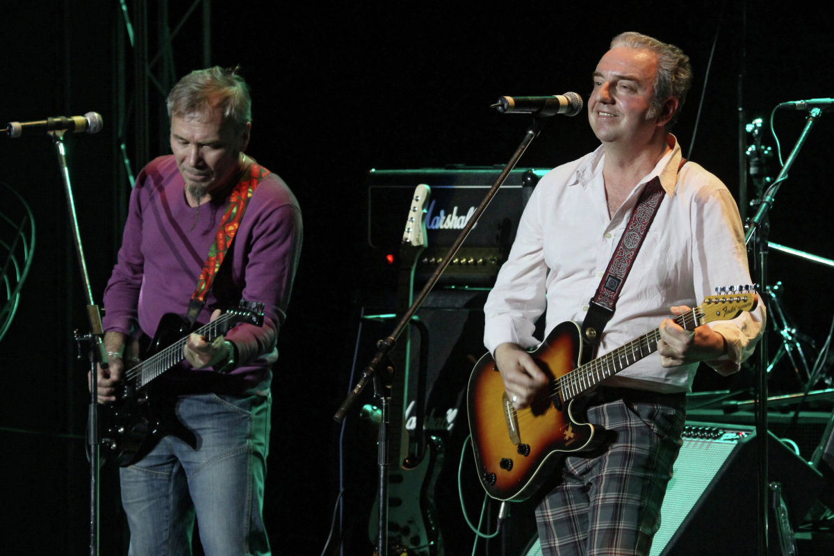 На бис! Телевизионная версия юбилейного концерта группы «Чайф» в «Олимпийском» снова в эфире Первого канала