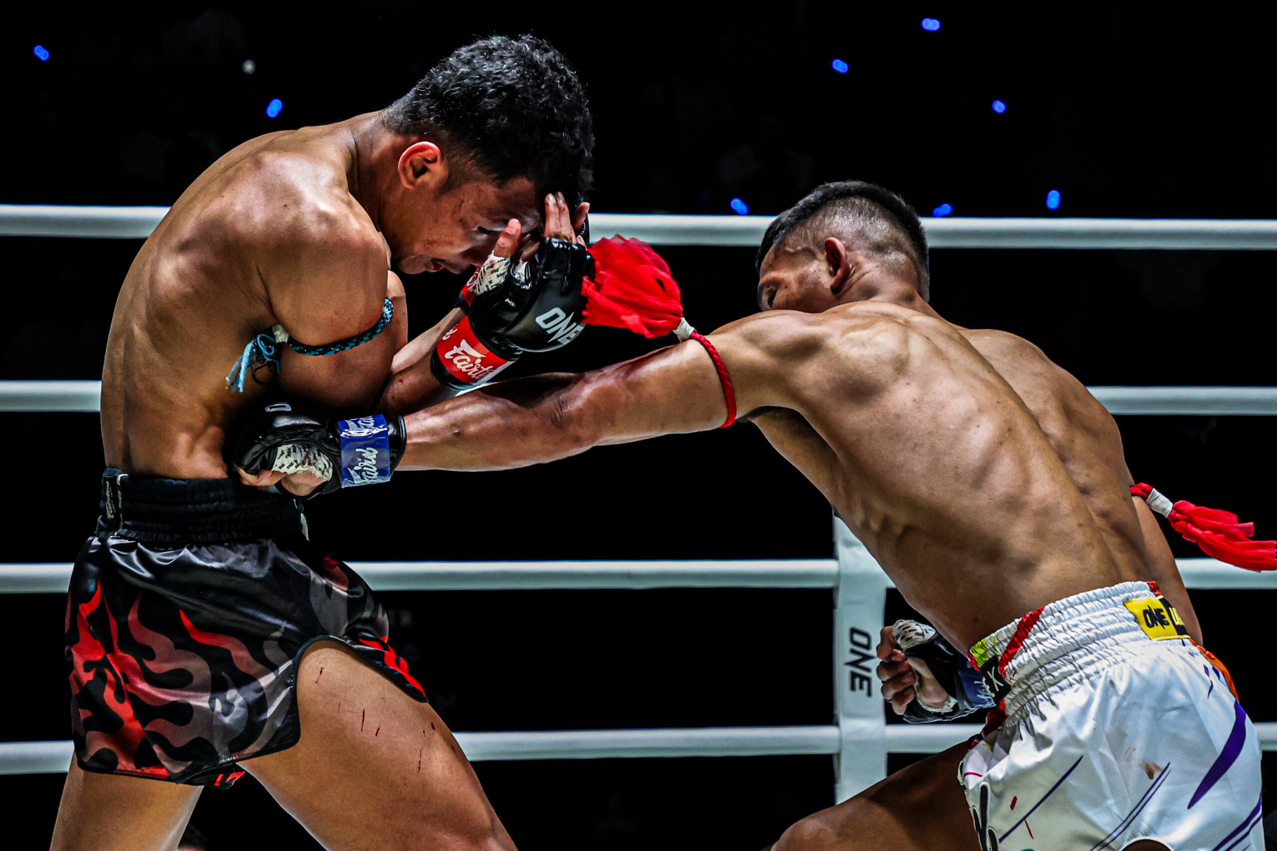 Томямкоонг против Беженуты, Донгак даст бой Хамиджонову: смотрим крупный пятничный турнир ONE в Таиланде на канале «МАТЧ!»