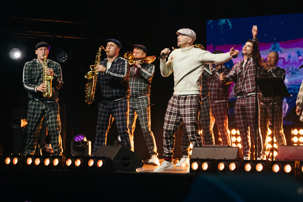 «Это было мощно!»: Серега и LYRIQ поразили жюри в шоу «Битва поколений» на МУЗ-ТВ