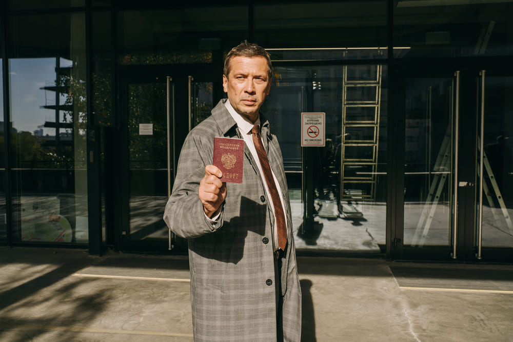 «И снова здравствуйте!»: опубликована дата премьеры в Сети третьего сезона популярного сериала с Андреем Мерзликиным