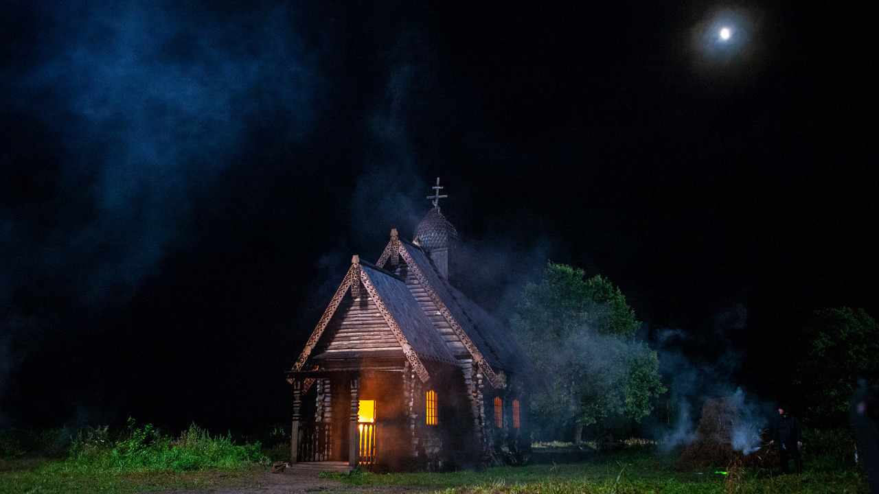 Исторический сериал «Собор» на канале «День Победы» рассказывает о холопе, который спас нашего императора