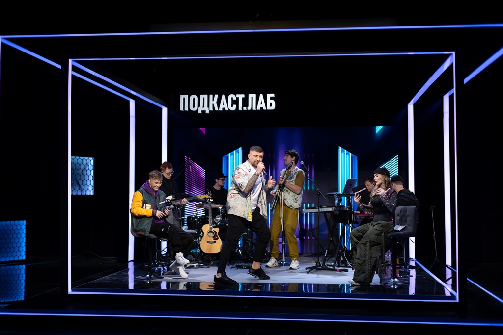 Исполнит свои и чужие хиты и анонсирует книгу: Баста стал гостем подкаста «Неформат» на Первом канале