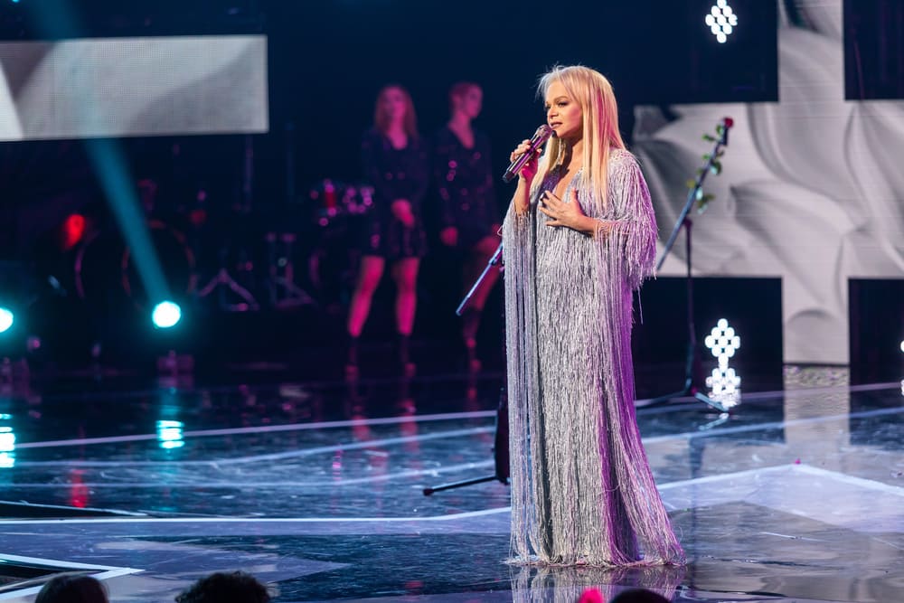 Уроки за неделю: Алсу, Долина, Лазарев, МОТ и другие поддержат участников «Новой Фабрики звезд» на «отчетнике»