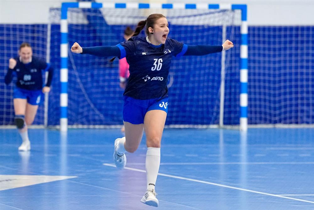 Большая схватка лидеров на юге: смотрим женский гандбол в матче «Черноморочка» – ЦСКА на канале «Мяч»