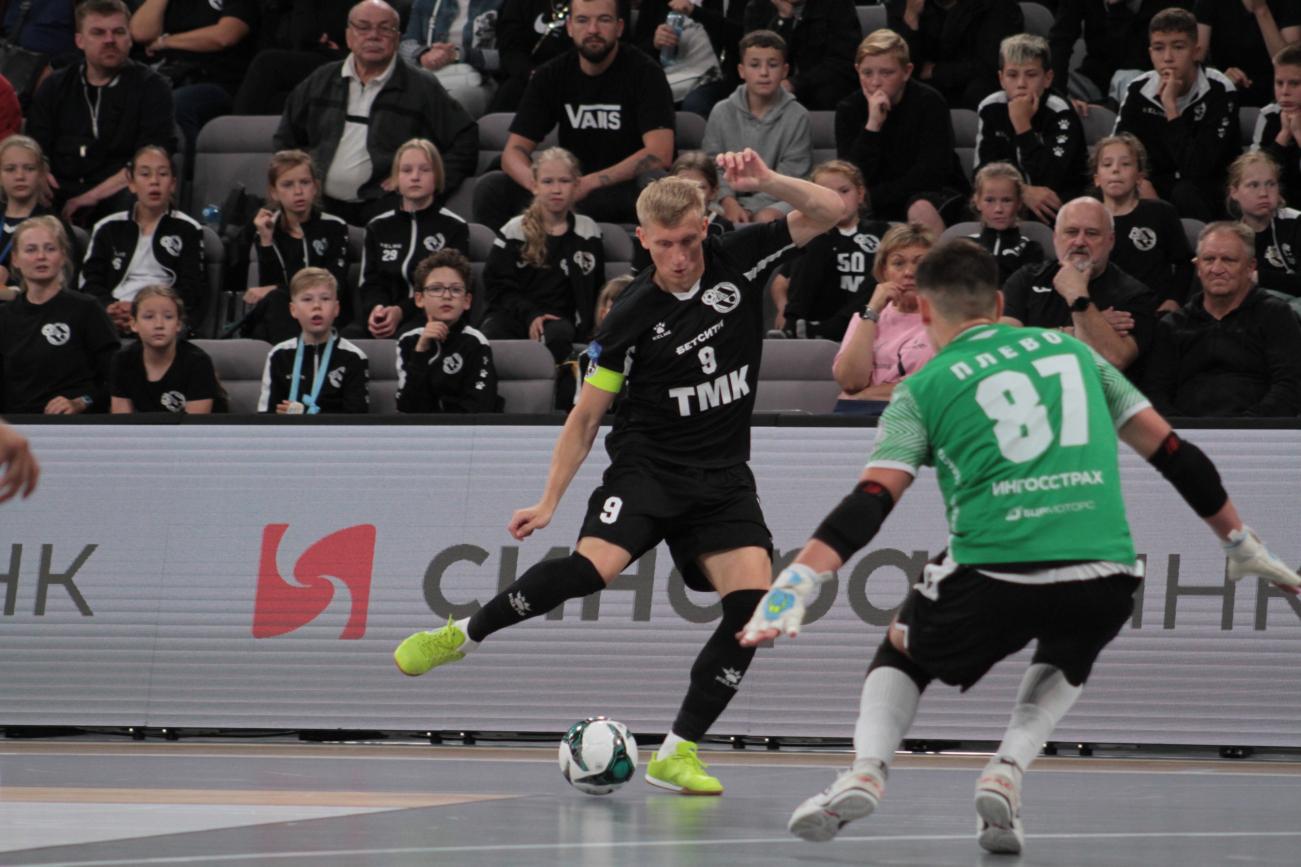 «Газпром-Югра» – «Ухта», «Новая Генерация» – «Синара», «Кристалл» – «Тюмень»: смотрим 3-й тур мини-футбольной суперлиги на каналах «Футбольный» и «Спортивный»