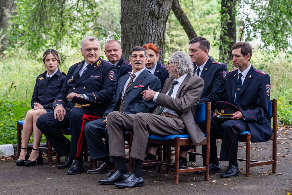 Императрица в погонах: ТНТ объявил дату выхода комедийного сериала «Гуляй, Шальная!» с Федункив и Лагашкиным