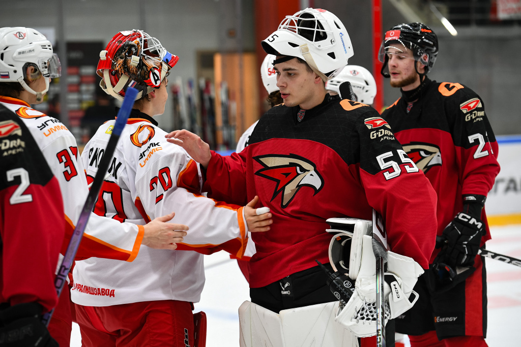 Омское восхождение, ярославский уровень, динамовский рейд: смотрим игры Молодежной хоккейной лиги на каналах «Хоккей ТВ» и «Триколор Спорт»