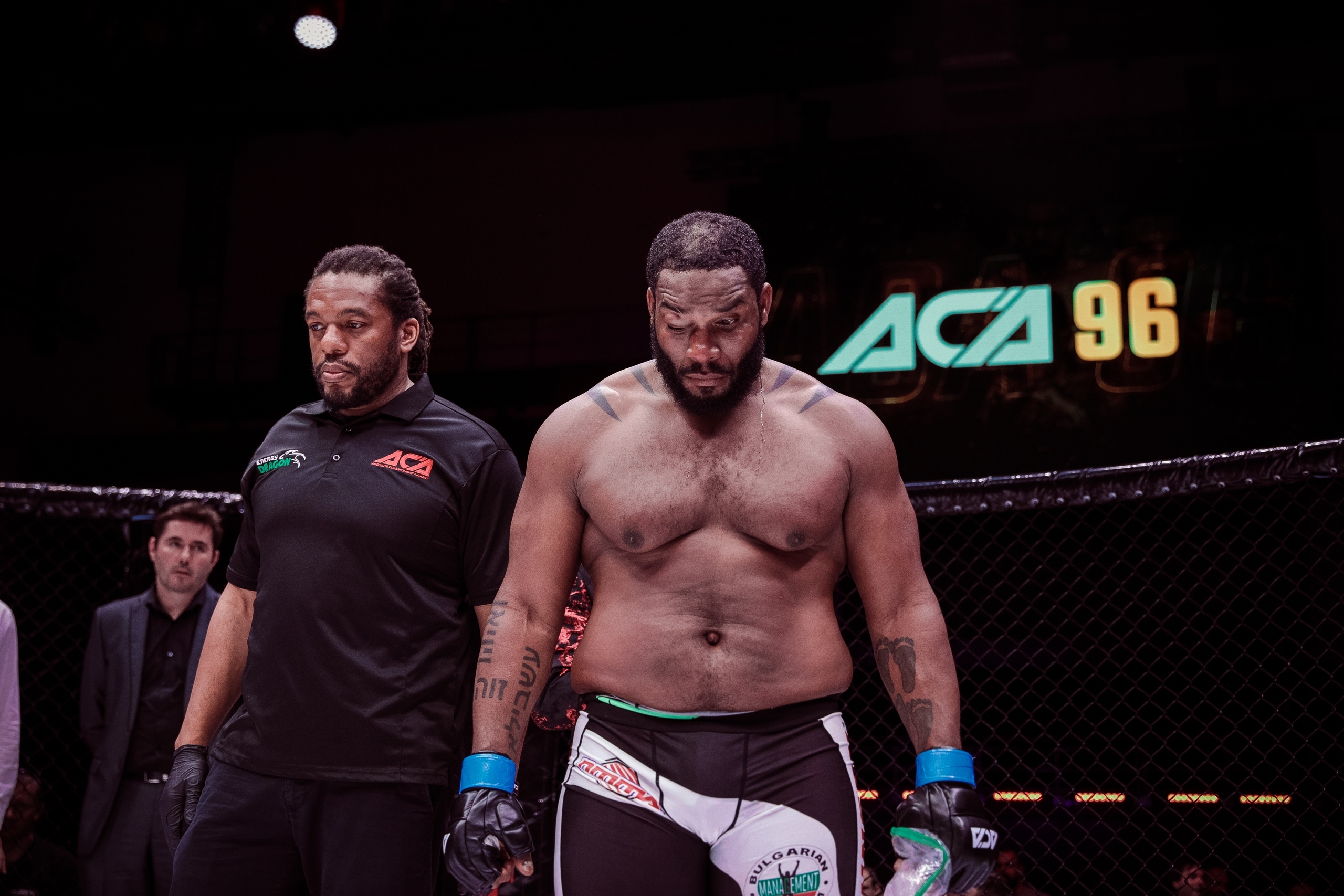 Мохнаткин сразится с Оленичевым, Джонсон проэкзаменует Вязигина: не пропустите боевой турнир ACA 158 на каналах «Матч ТВ»