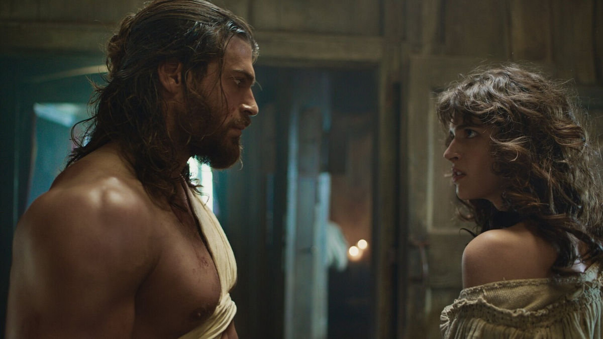 В России одновременно с мировой премьерой выходит сериал «Эль Турко» с Джаном Яманом: все о сериале, где смотреть