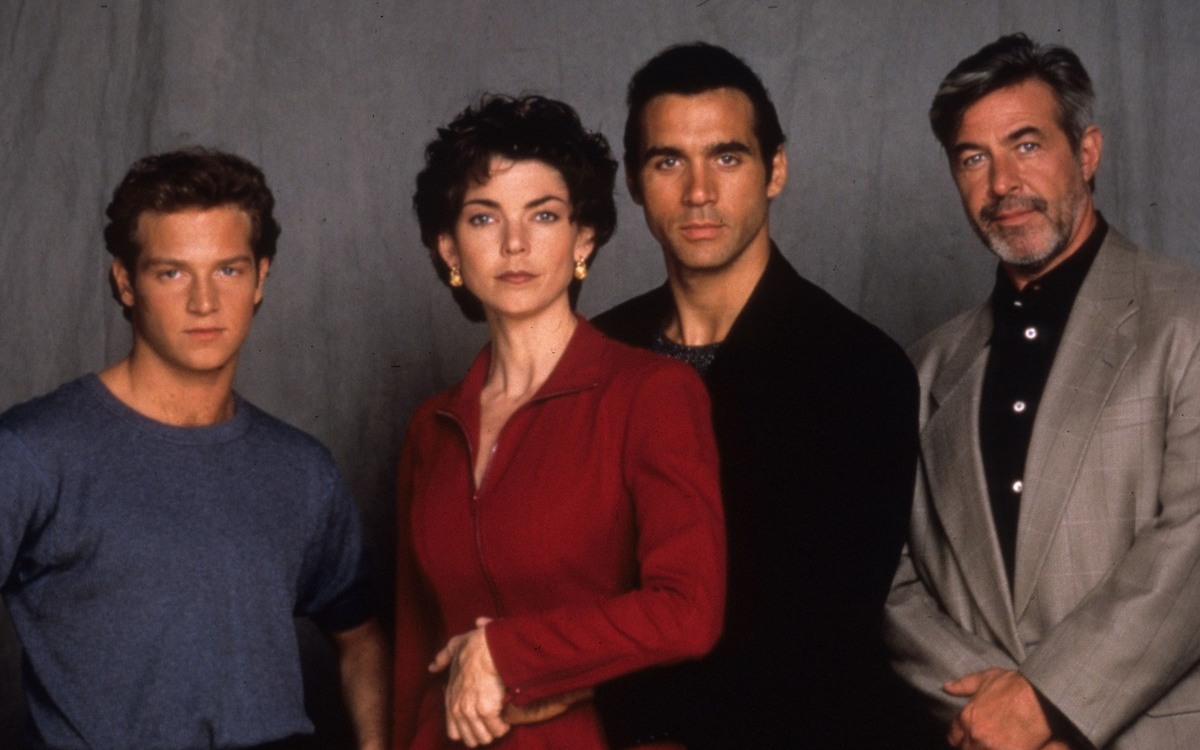 Бессмертный, смелый, сверхсильный