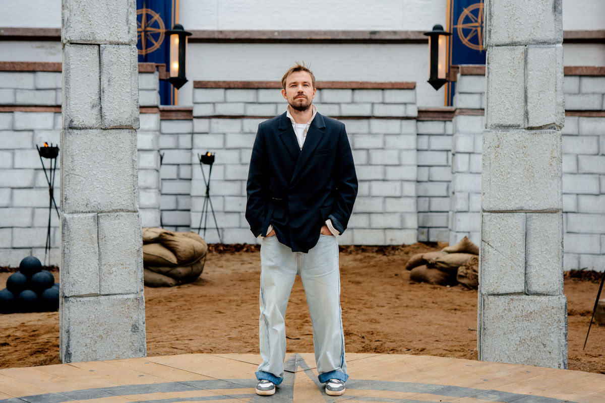 СТС начал съемки шоу «Форт. Возвращение легенды» с Александром Петровым в роли ведущего