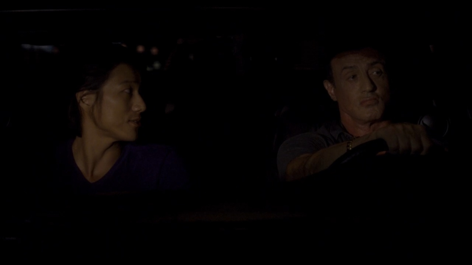 Заклятые напарники против мафии и отморозков: боевик «Неудержимый» с чувством раскрывает спонтанные союзы полицейских и бандитов