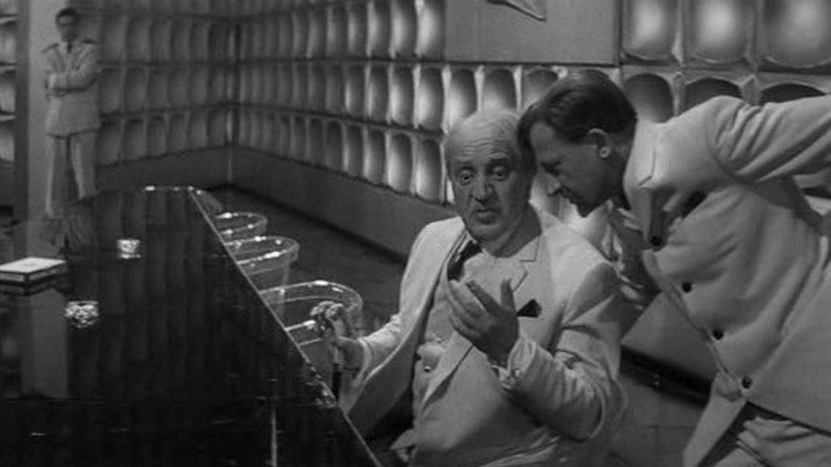 Хотел получить власть и сокровища: фильмы «Гиперболоид инженера Гарина» и «Крах инженера Гарина» на канале «Любимое» рассказывают историю того самого изобретателя