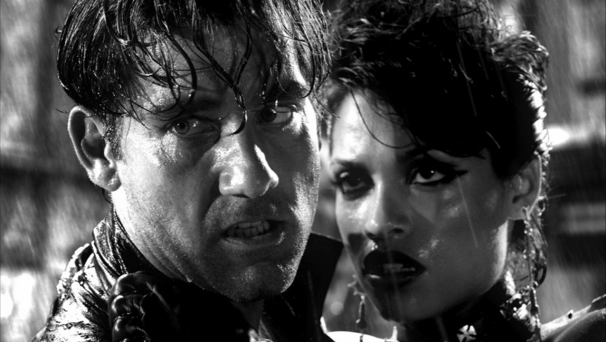 Эверест, город грехов или турнир по «кровавому спорту»: локации на канале «ЧЕ!» в эту пятницу