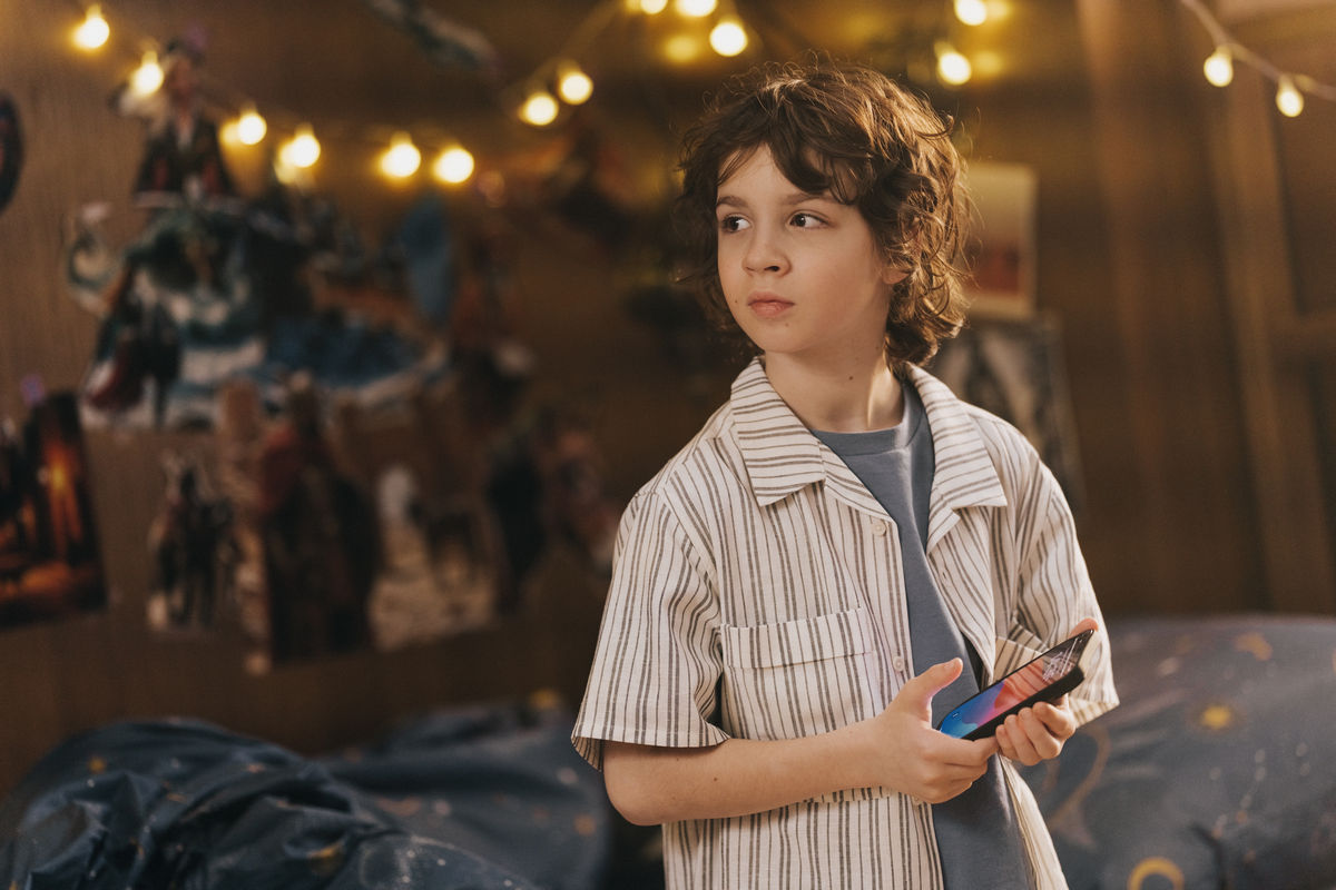 Джинн и умная колонка: в городе на Неве снимают приключенческую семейную комедию «Волшебная лампа»