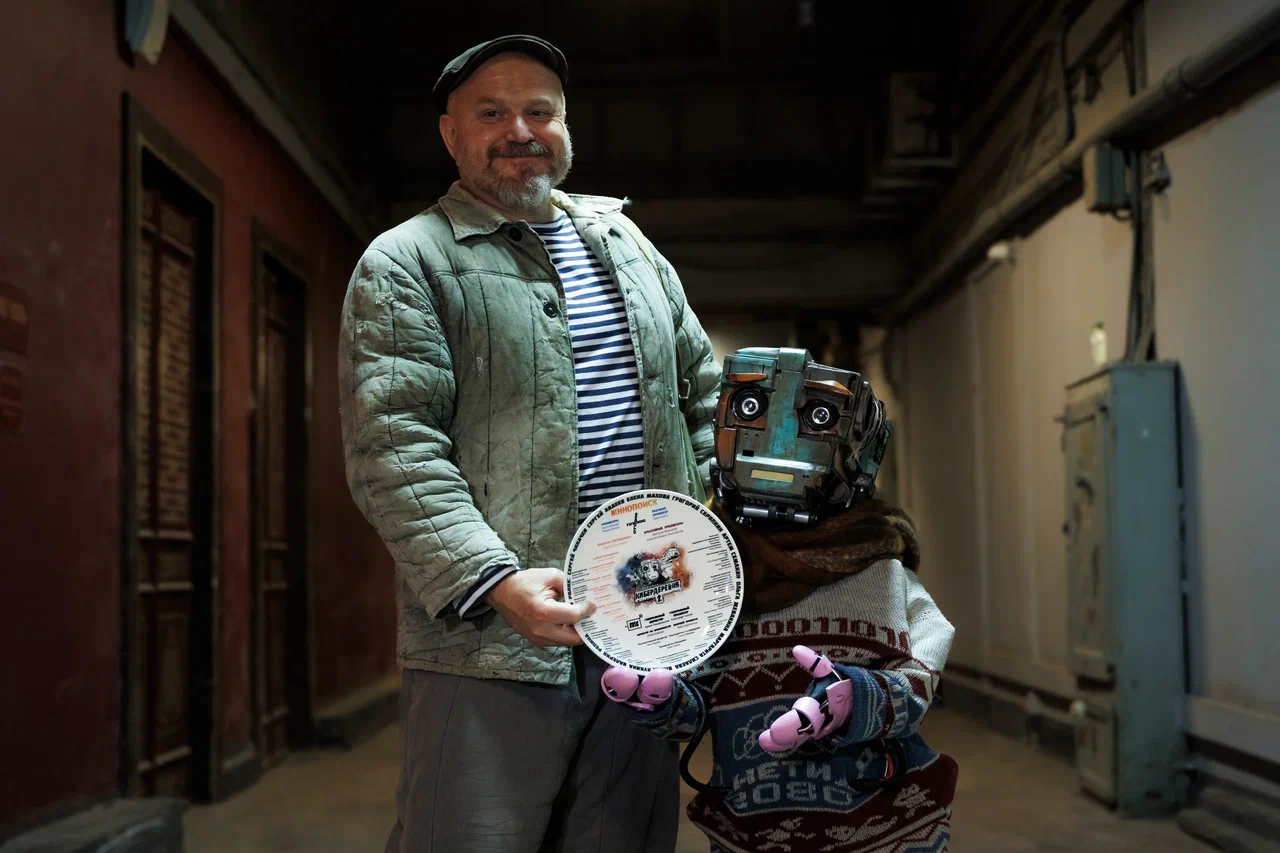 Новые планеты и космические путешествия: стартовали съемки второго сезона комедии «Кибердеревня»