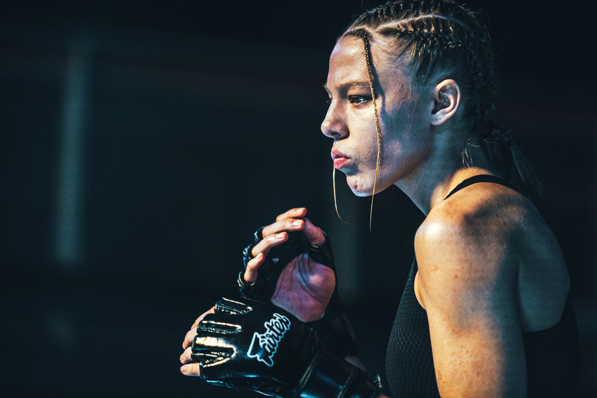 Приключения в  Японии: премьера экшен-драмы «Амура» состоится в Сети 1 октября