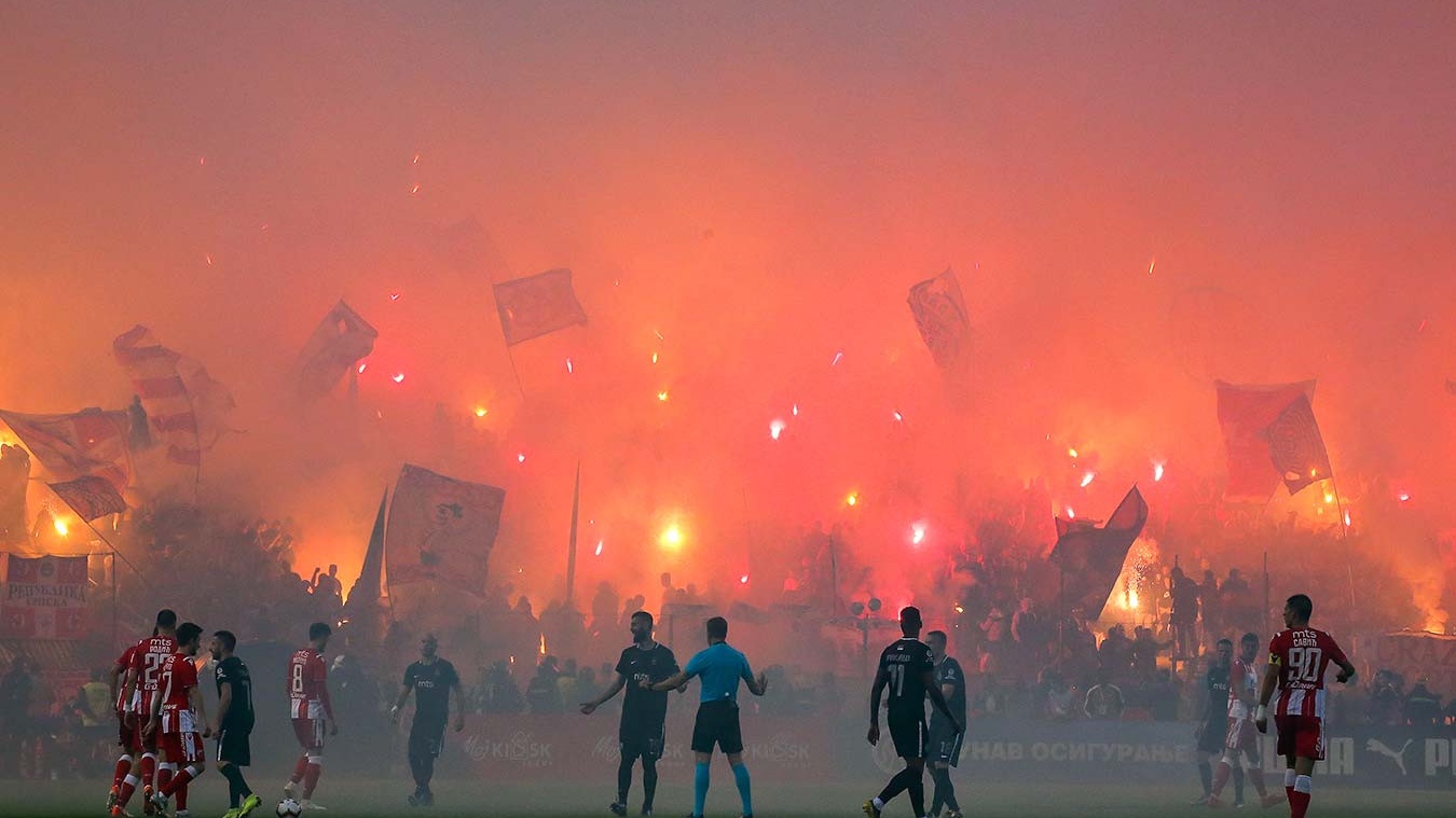 Футбол в котле Сербии: не пропустите вечером в воскресенье суперматч «Црвена Звезда» – «Партизан» на канале «МАТЧ!»