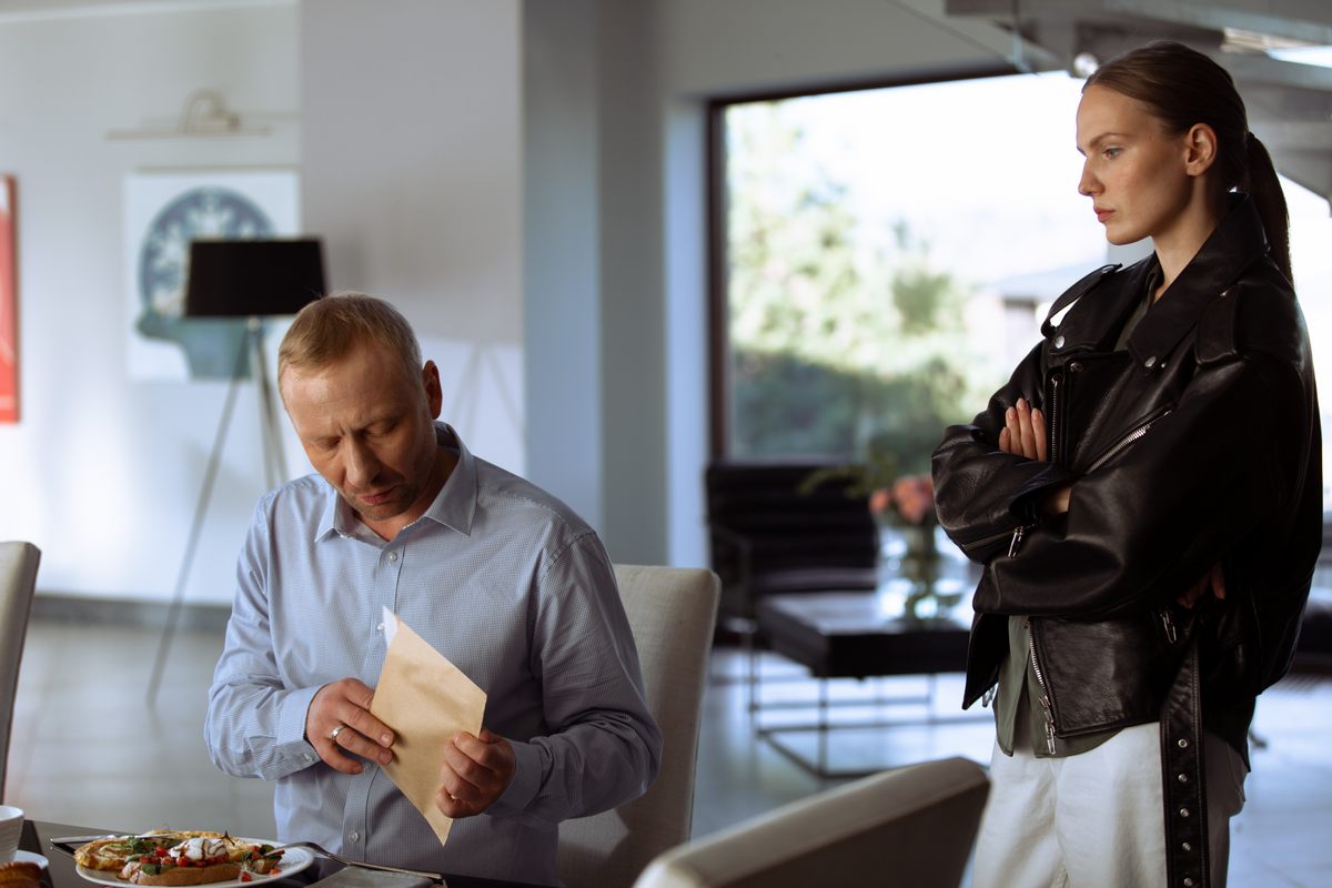 Золотые нулевые: PREMIER готовит к выходу новый драматический сериал «С нуля»