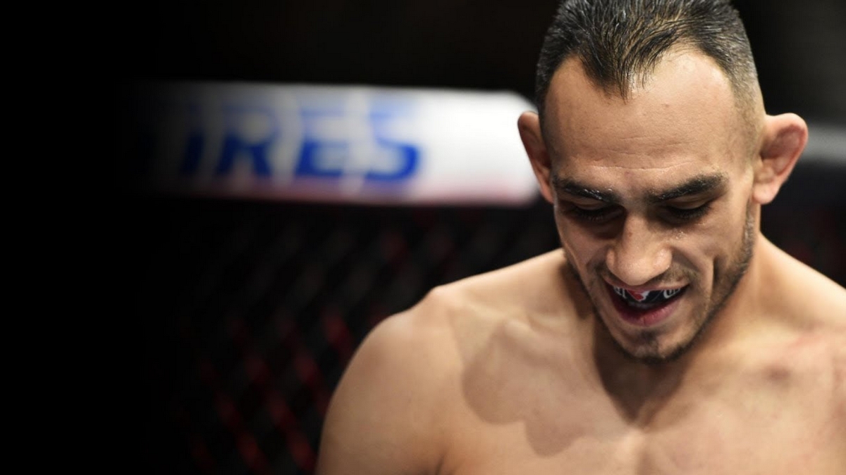 UFC без нашего главного чемпиона: Нурмагомедов заявил об отмене поединка с Фергюсоном