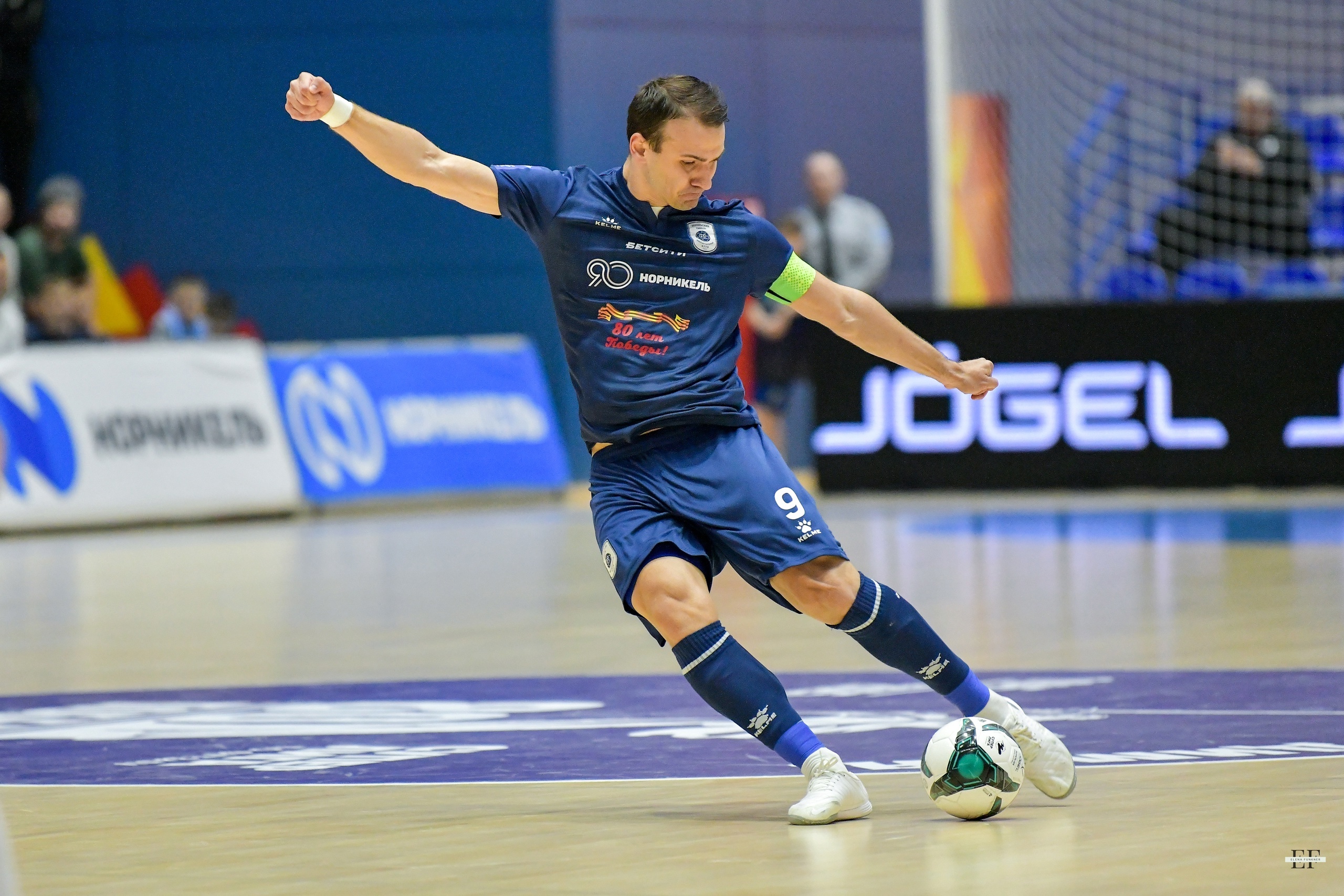 Северная битва, КПРФ – «Синара», сибирское дерби, «Газпром-Югра» – «Торпедо»: смотрим четвертьфиналы футзальной суперлиги на каналах «Мяч» и «ТВ Спорт»
