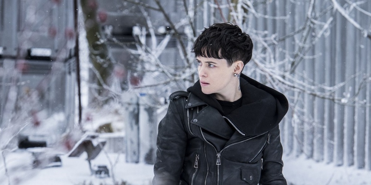 Девушка, которая застряла в паутине