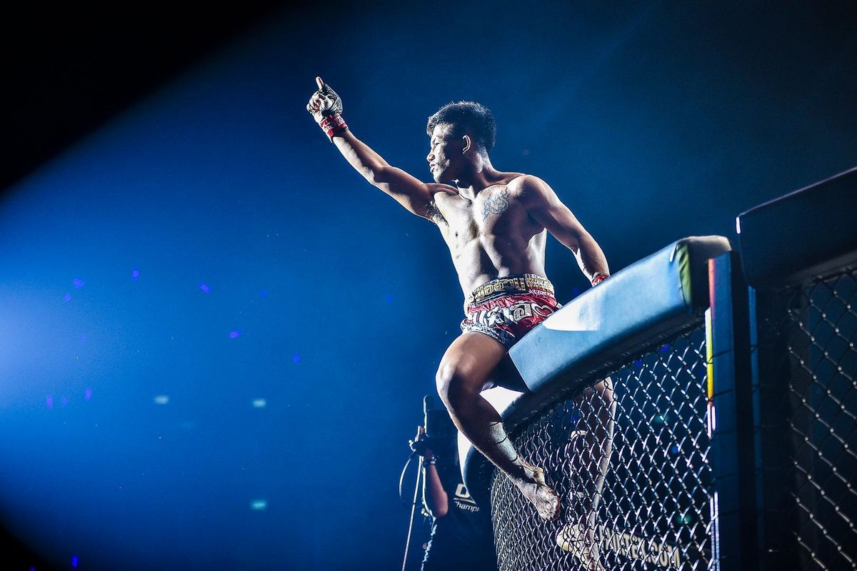 Шокирующая боевая Азия: смотрим турнир ONE FC на «МАТЧ! Боец»