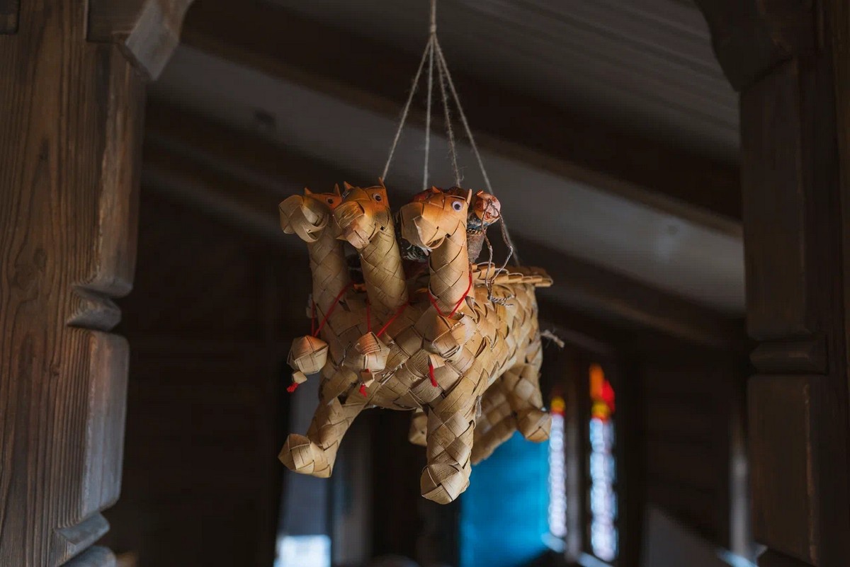 По мотивам Андерсена: появились первые кадры со съемок фильма-сказки «Огниво»