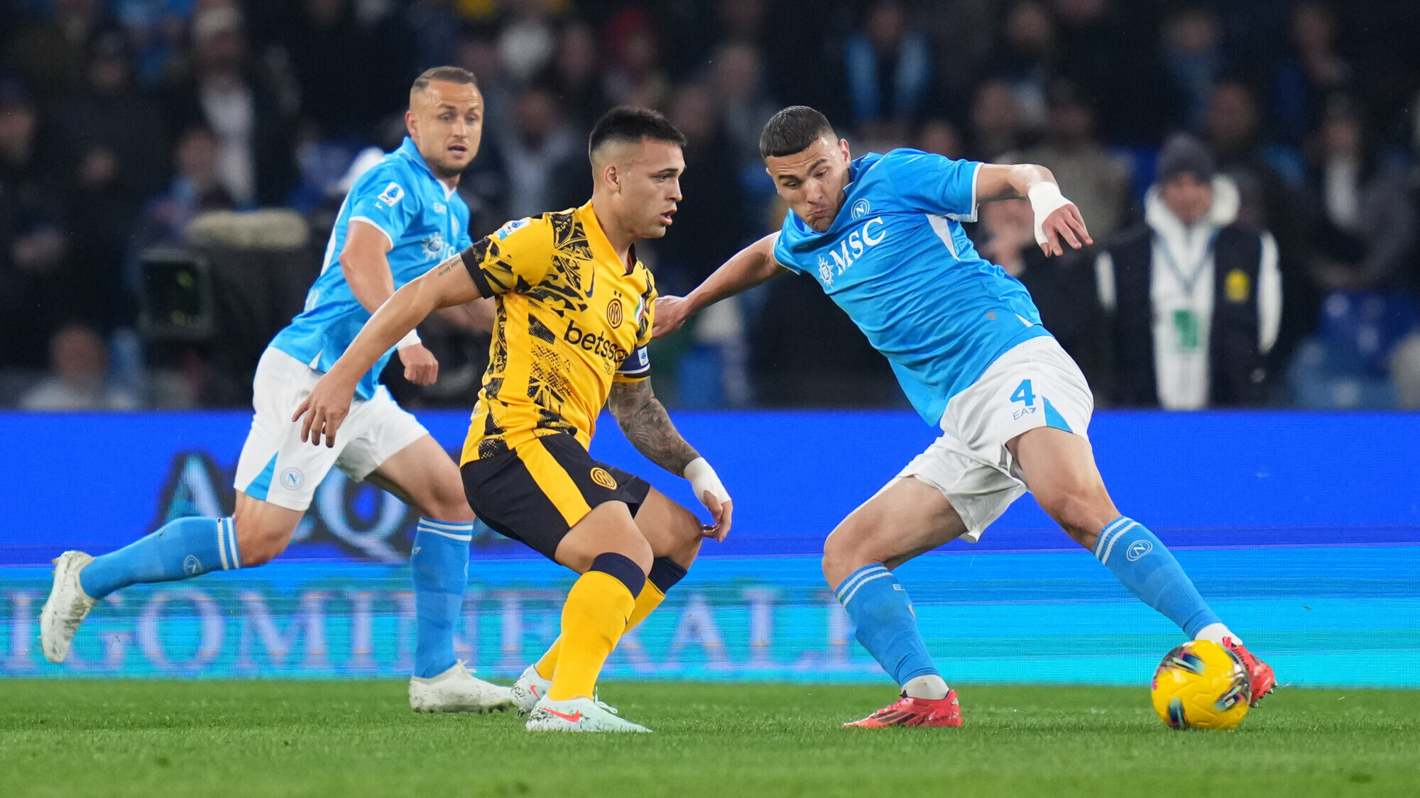 «Милан» – «Пиза», «Наполи» – «Интер», «Лацио» – «Ювентус»: много крутого футбола в 8-м туре чемпионата Италии на телеканале «МАТЧ!»