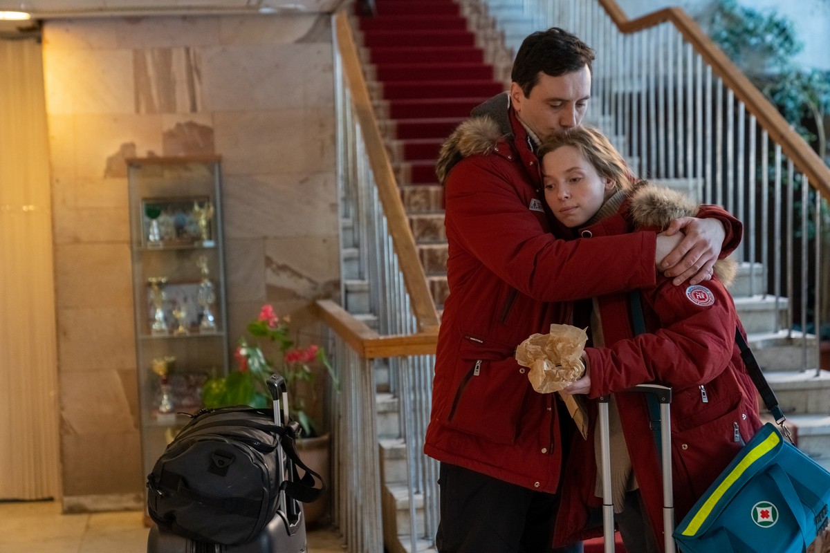 Разгадать тайну гибели матери: «Россия 1» начинает показ нового сериала «Заполярный вальс»