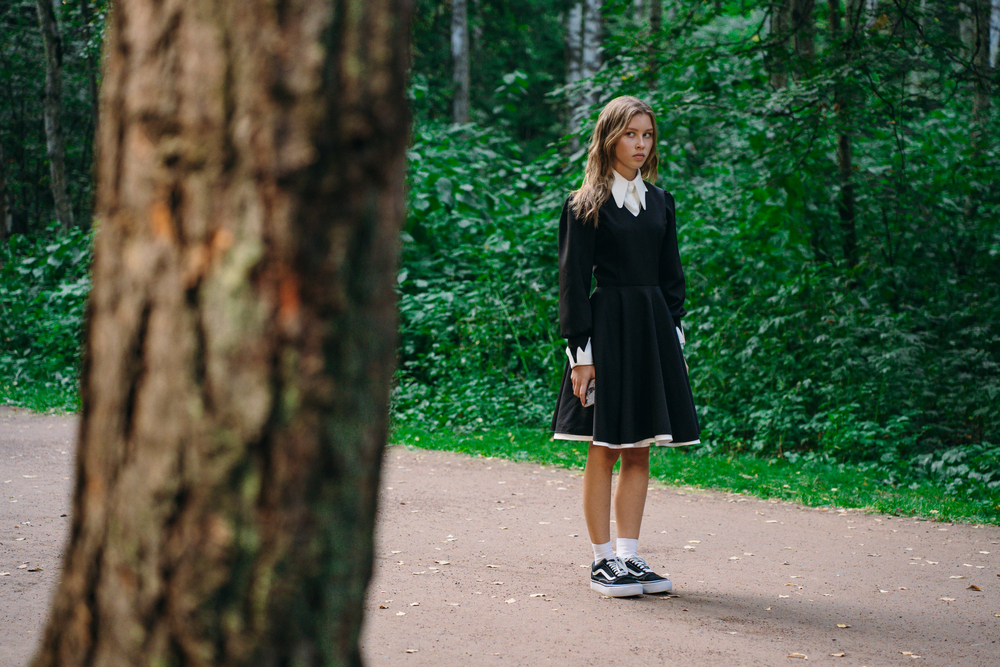 Этой осенью: названа дата выхода музыкального фильма «Алиса в Стране Чудес» с Анной Пересильд