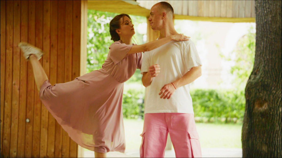 В коротком метре большая жизнь: фильм-кинотанец «Нейтрино» выходит в Сети