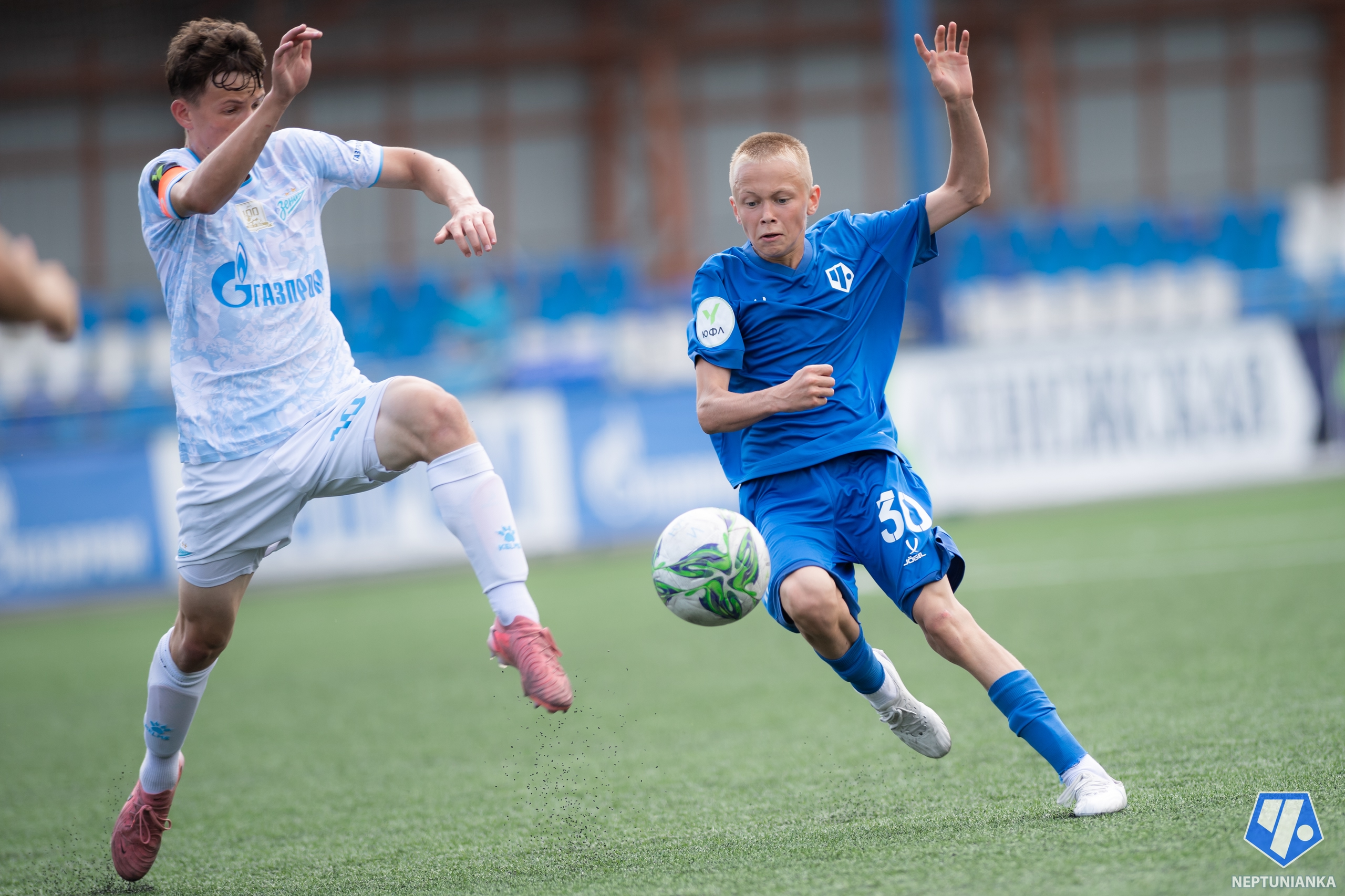 Родные клубы Глушенкова и Облякова: смотрим матчи «Чертаново» – СШОР «Зенит» 26-го тура ЮФЛ на каналах «Мяч» и «Триколор Спорт 9»