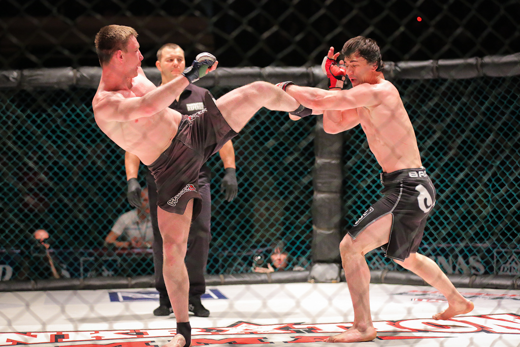 Чергесов, Туяков, Абасов и Пугачев: смотрим турнир Eagle FC 52 на «МАТЧ! Боец»