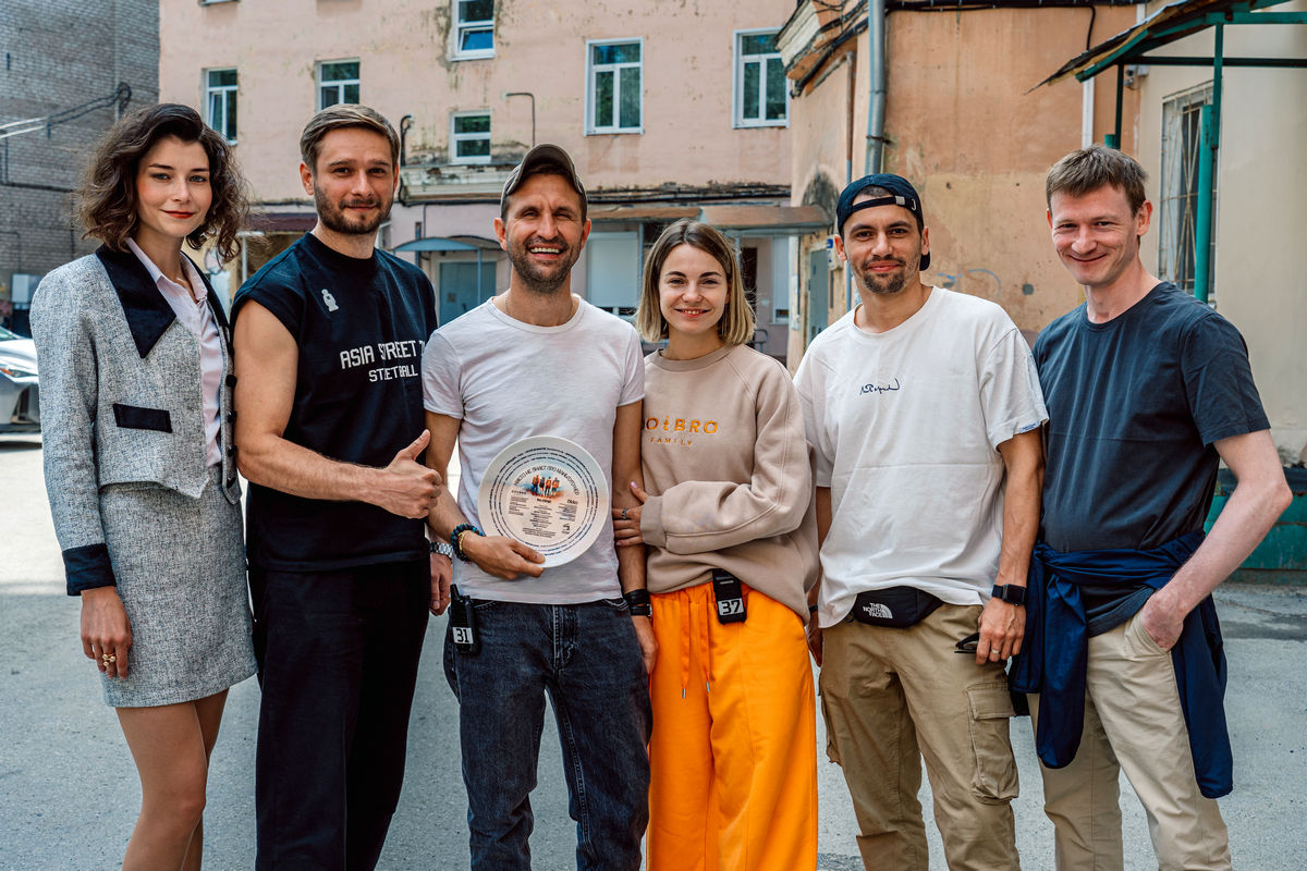 Режиссерский дебют Ивана Добронравова: стартовали съемки роуд-муви «Никто не знает про Маньпупунёр»