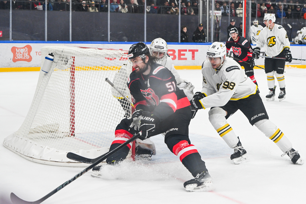 Матчи «Металлурга», «Химика», «Дизеля» и других команд Всероссийской хоккейной лиги на каналах «Хоккей ТВ» и «Триколор Спорт»