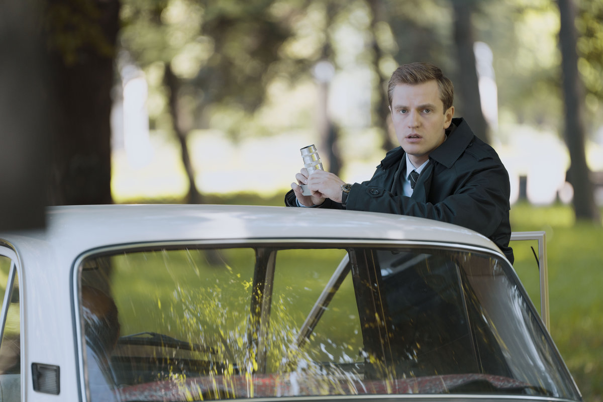 Телеканал НТВ объявил дату выхода в эфир нового остросюжетного детектива «Ничья в пользу КГБ»