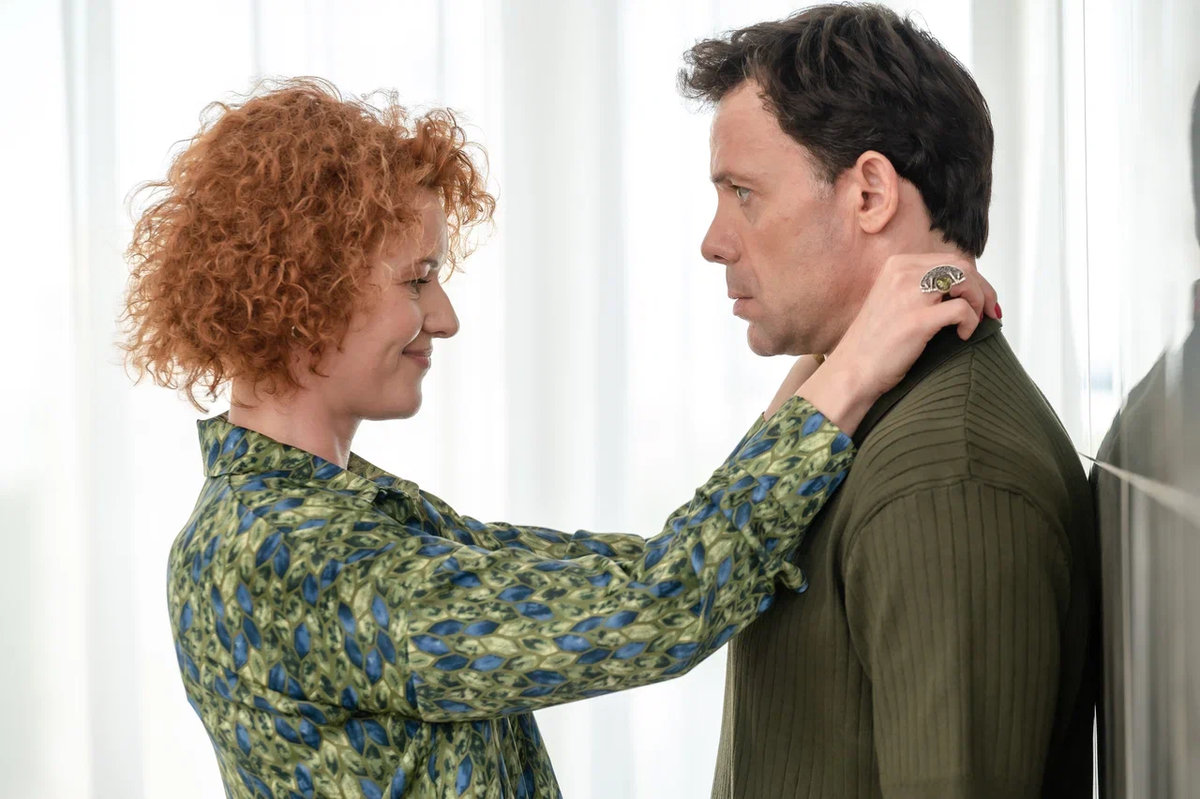 Юмор, песни и кинопремьера: что смотреть на телеканале «Россия 1» в выходные 14 и 15 февраля