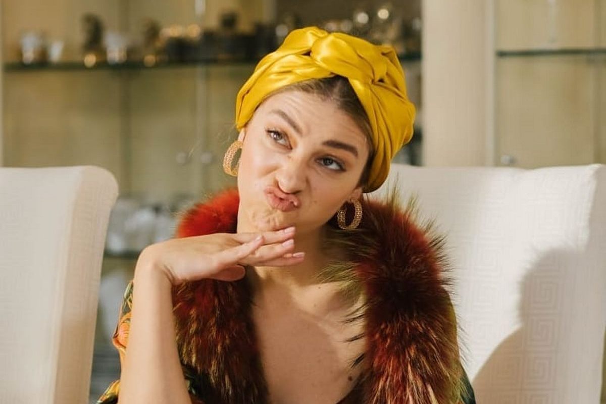 Приключения бодрого бородача и блондинки: СТС вскоре покажет второй сезон сериала «Папик»