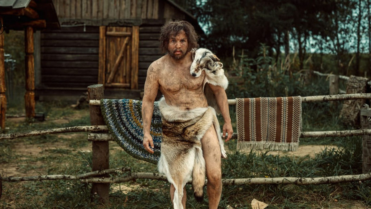 Перевоспитание заблудших душ: вышла тизер-сцена новой комедии с Гошей Куценко «Хутор»